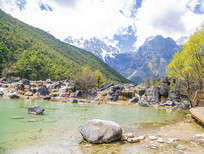 ���¹����º���ɽ�����Ӷ���