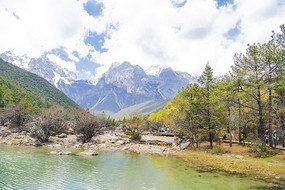 ���¹����º������Ӷ�������