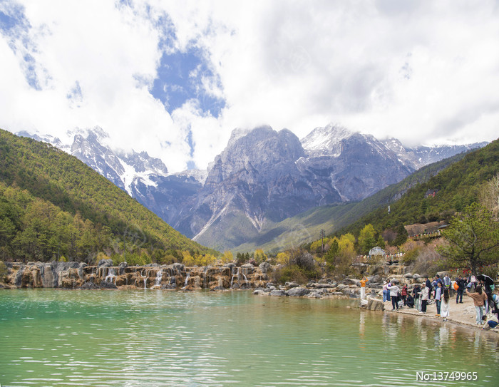 �������¹����º������Ӷ���ͼƬ