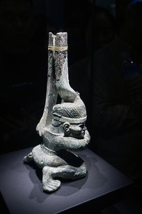 ���Ƕ�2021������������ 