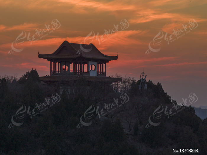 ��ϼ�е���ʽ��ͤͼƬ