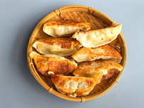 �����ը���